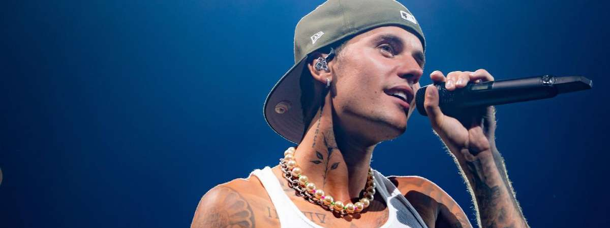 Doente, Justin Bieber Adia Shows Da Turnê Do Álbum