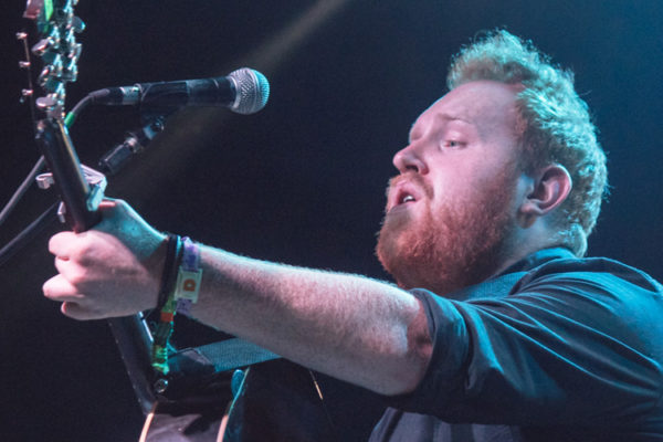 Promoção Gavin James