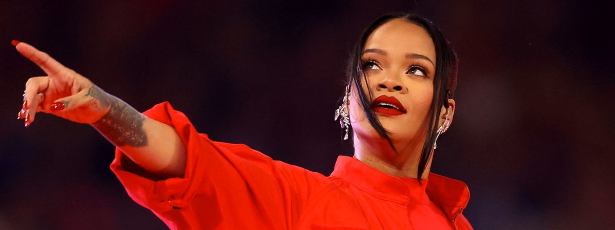 Rihanna terá desfile de sua marca transmitida na televisão – Rádio Mix FM